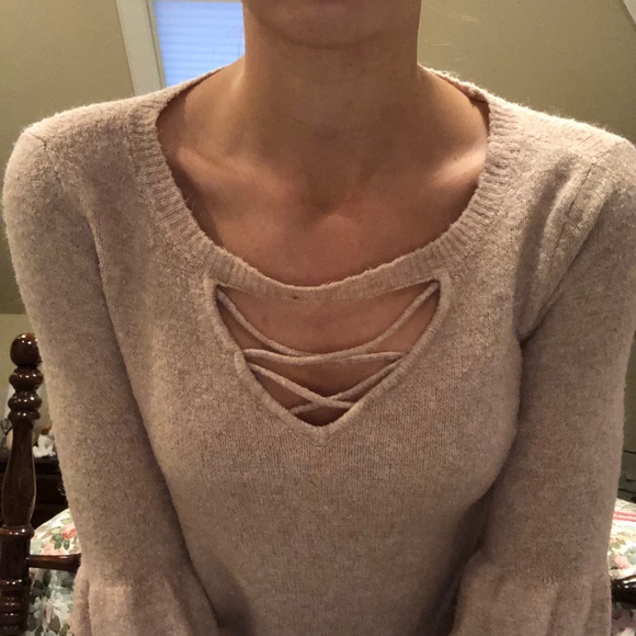 Super soft American Eagle sweater - Picture 2 of 2